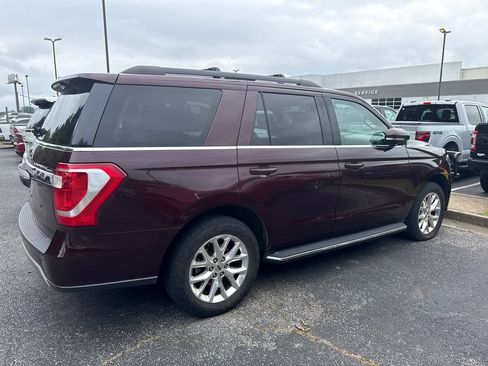 Used 2021 Ford Expedition XLT AWD/4WD image 18