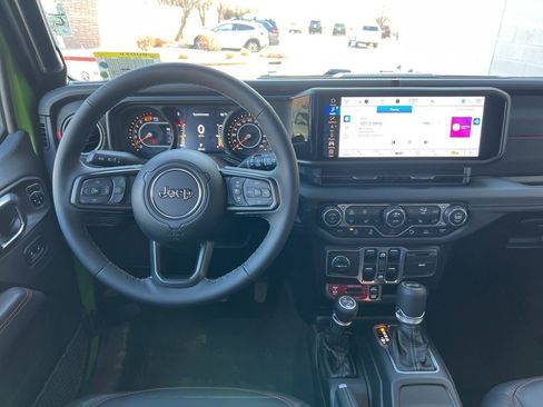 New 2026 Jeep Wrangler Unlimited Rubicon image 19