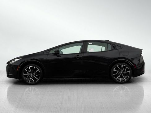 New 2026 Toyota Prius Plug-In Hybrid image 4