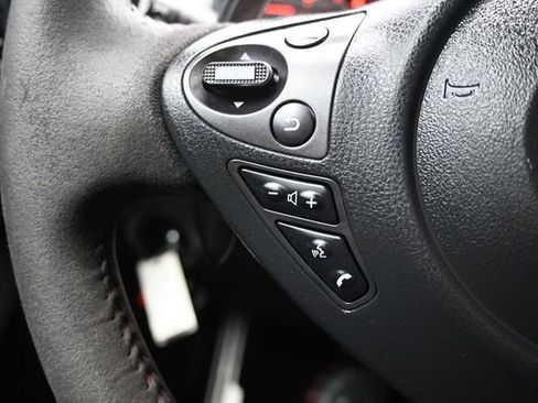 Used 2018 Nissan 370Z NISMO RWD image 21