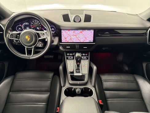 Certified 2021 Porsche Cayenne Coupe AWD/4WD image 26