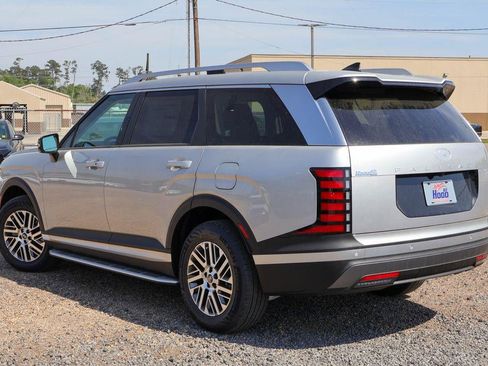 New 2026 Hyundai Palisade SEL image 2