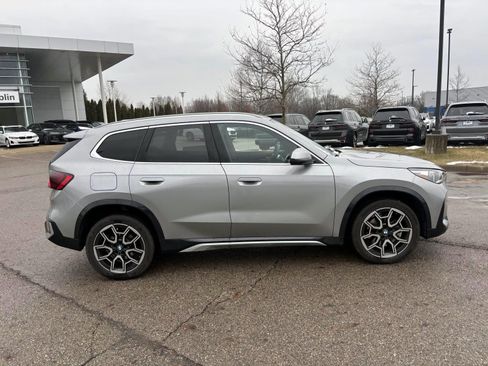 Used 2025 BMW X1 xDrive28i image 8