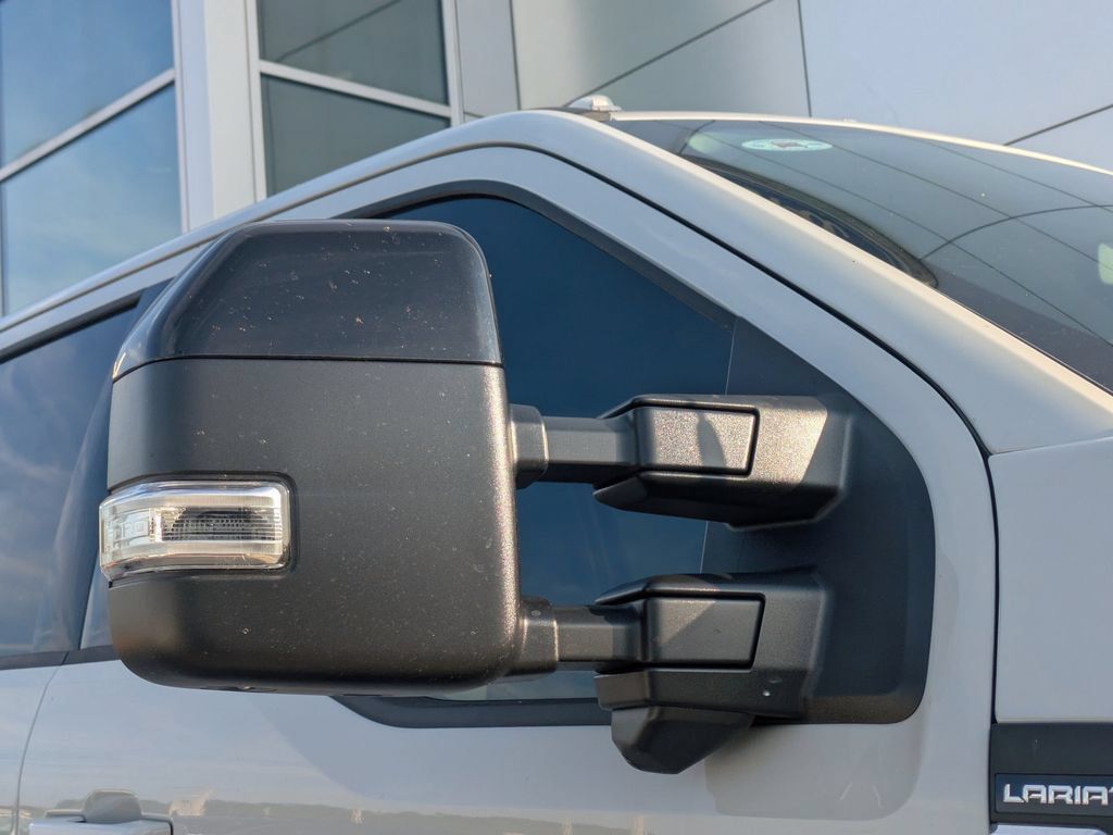 New 2026 Ford F350 Lariat AWD/4WD image 10