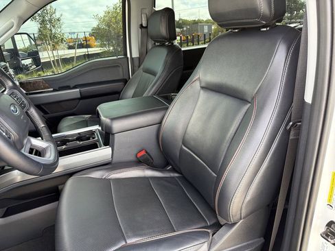Used 2023 Ford F250 Lariat w/ Lariat Ultimate Package AWD/4WD image 17