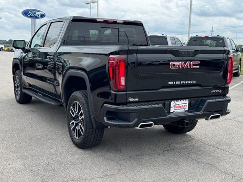 Used 2026 GMC Sierra 1500 AT4 w/ AT4 Premium Package AWD/4WD image 6