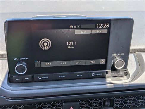 Used 2023 Honda Accord EX image 14