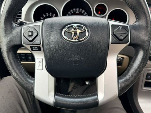 Used 2014 Toyota Sequoia Limited AWD/4WD image 34