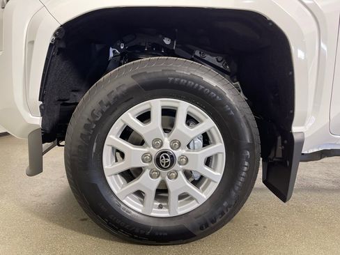New 2026 Toyota Tacoma SR5 image 11