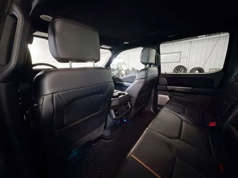 Used 2023 Ford F250 Platinum AWD/4WD image 9