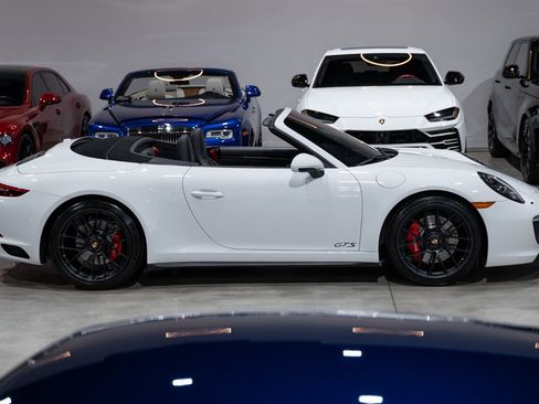 Used 2018 Porsche 911 Carrera GTS RWD image 8