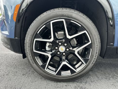 New 2026 Chevrolet Traverse High Country FWD image 16