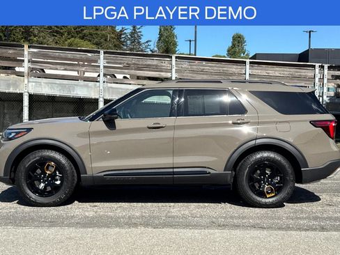 Used 2026 Ford Explorer Tremor AWD/4WD image 8