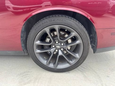 Used 2020 Dodge Challenger R/T Scat Pack RWD image 8