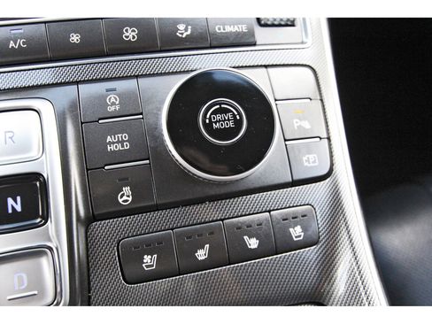 Certified 2023 Hyundai Santa Fe Limited image 30