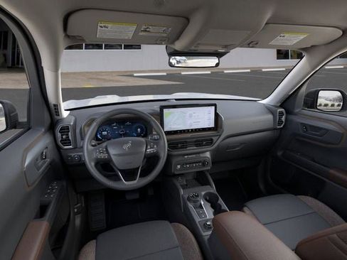 New 2025 Ford Bronco Sport Outer Banks image 9