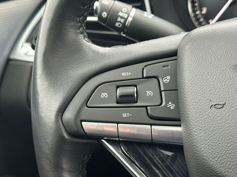 Used 2024 Cadillac XT6 Premium Luxury w/ LPO, Floor Liner Package AWD/4WD image 27
