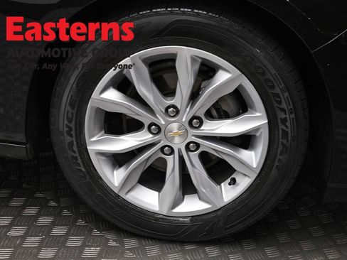 Used 2022 Chevrolet Malibu LT w/ Leather Package FWD image 30
