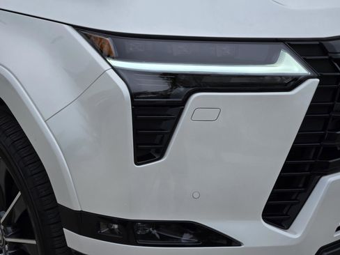 Certified 2026 Lexus GX 550 w/ Accessory Package (2T) AWD/4WD image 37