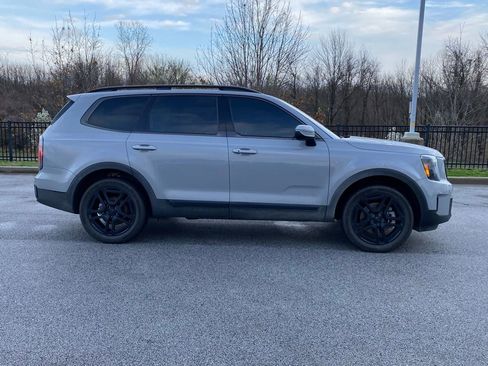 Used 2025 Kia Telluride EX X-Line image 8