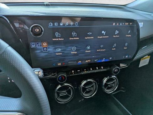 New 2026 Chevrolet Blazer EV LT image 12