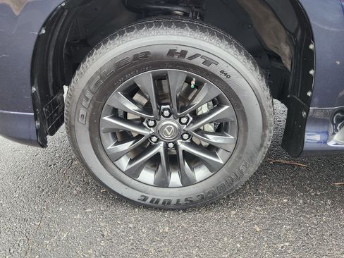 Used 2023 Lexus GX 460 Premium image 22