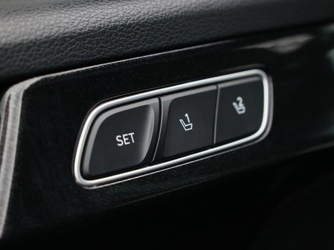 Used 2022 Hyundai Palisade Calligraphy FWD image 17