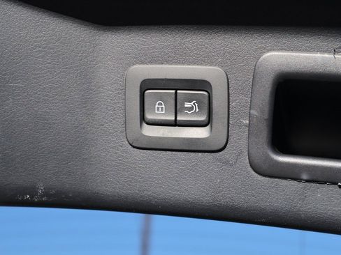 Used 2024 MAZDA CX-90 3.3 Turbo w/ Premium Package image 17