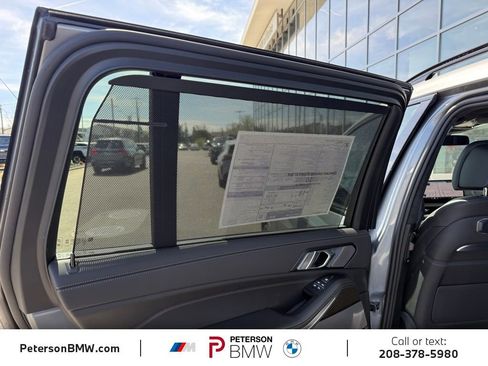 New 2026 BMW X7 M60i image 19