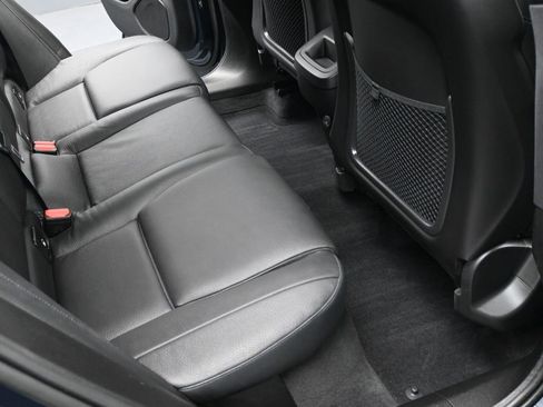 Used 2023 Volvo XC60 B5 Plus image 15