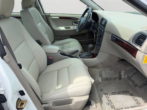 Used 2003 Volvo S40 FWD image 8