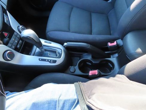 Used 2012 Chevrolet Cruze LT w/ All-Star Edition image 26