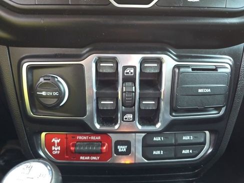 Used 2023 Jeep Wrangler Unlimited Rubicon 4xe w/ Cold Weather Group image 26