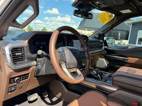 Used 2025 Ford F150 King Ranch AWD/4WD image 18