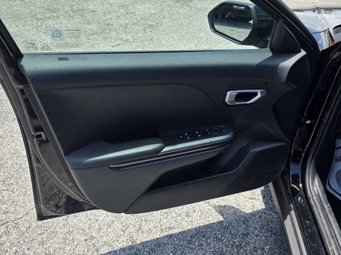 Used 2026 Kia K4 FWD image 15