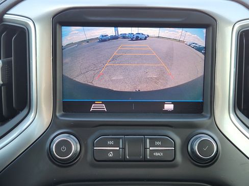 Used 2019 Chevrolet Silverado 1500 LT w/ Texas Edition RWD image 19