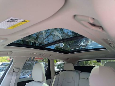 New 2026 Volvo XC60 B5 Ultra w/ Protection Package Premier AWD/4WD image 25