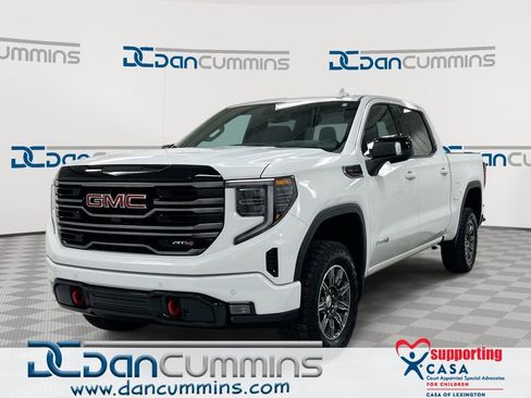 Used 2025 GMC Sierra 1500 AT4 AWD/4WD image 1