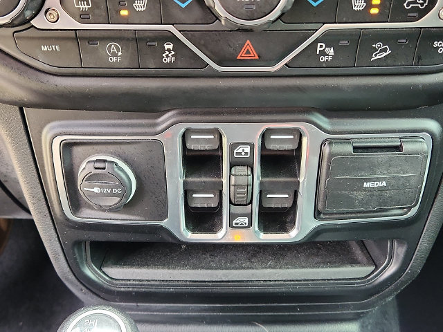 Used 2020 Jeep Wrangler Unlimited Sport AWD/4WD image 23