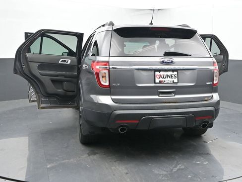 Used 2014 Ford Explorer XLT w/ Equipment Group 202A image 52