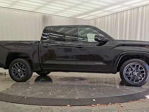 Used 2024 Toyota Tundra Platinum image 6