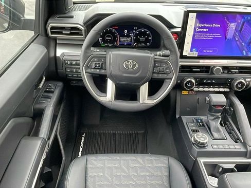 New 2026 Toyota Tacoma TRD Off-Road AWD/4WD image 19