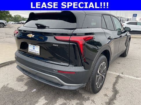 New 2024 Chevrolet Blazer EV LT image 4