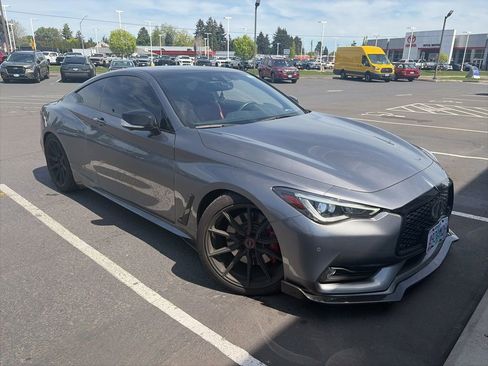 Used 2019 INFINITI Q60 Red Sport 400 w/ Proactive Package RWD image 7