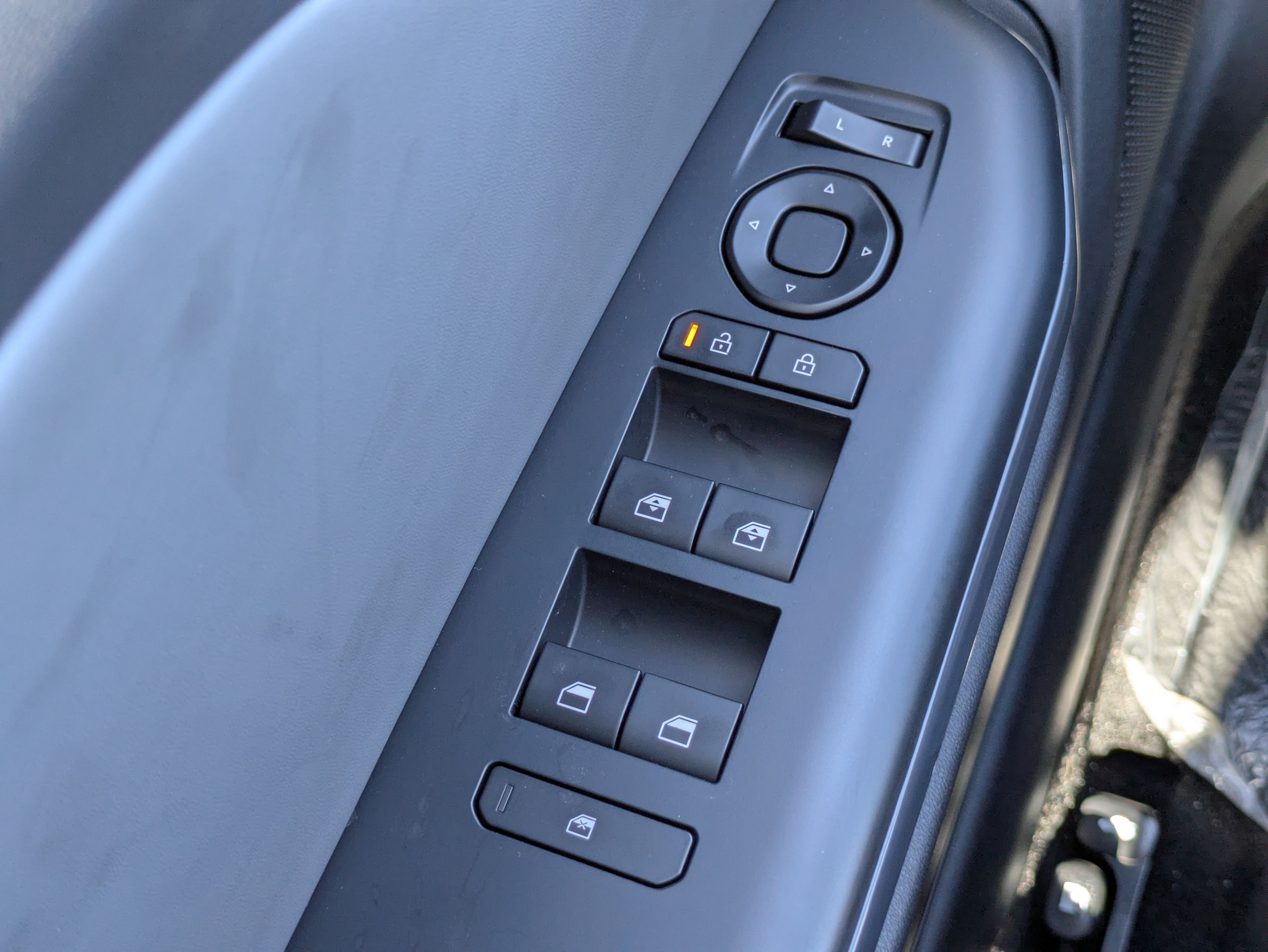 New 2026 Kia K4 EX FWD image 20