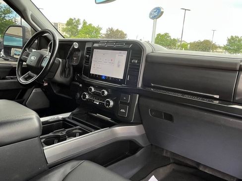 Used 2023 Ford F350 Lariat AWD/4WD image 27