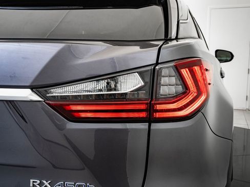 Used 2017 Lexus RX 450h AWD image 9