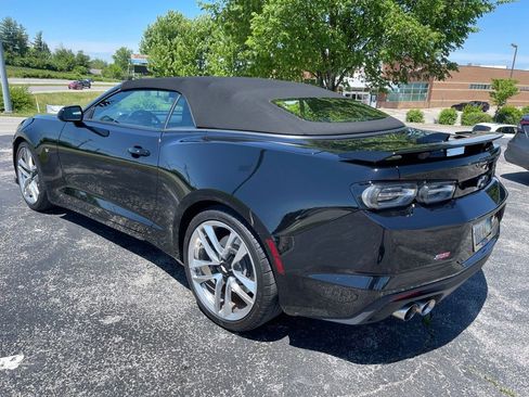 Used 2023 Chevrolet Camaro SS RWD image 4