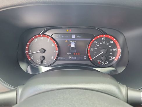 Used 2024 Nissan Frontier PRO-4X w/ Pro Premium Package AWD/4WD image 25