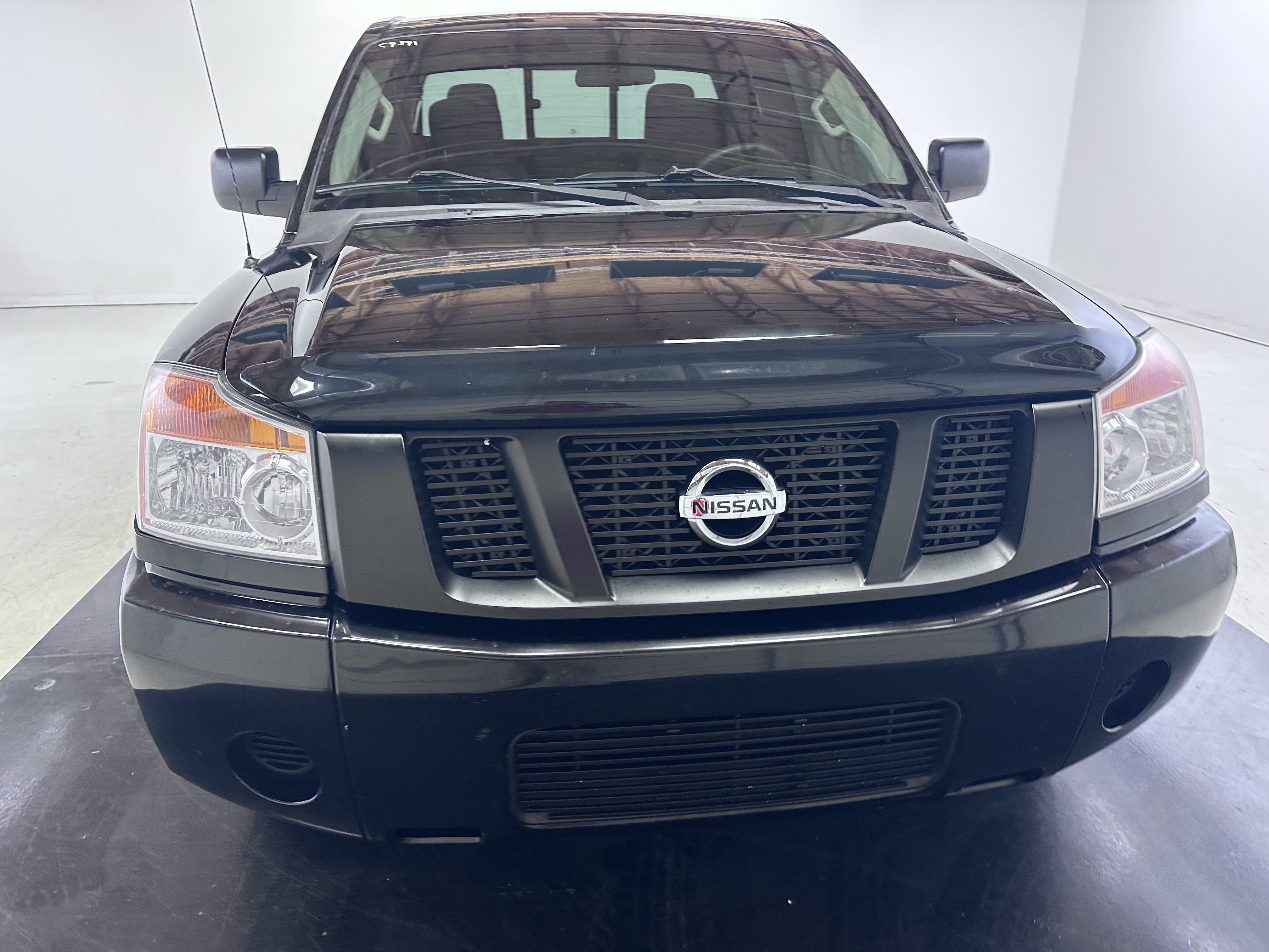 Used 2014 Nissan Titan S w/ S Popular Equipment Package RWD image 5